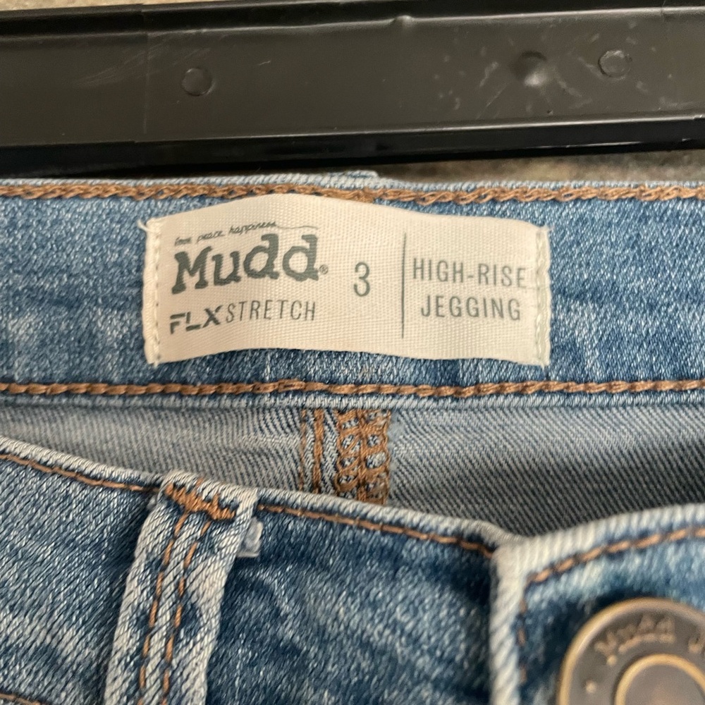 Mudd High Rise Jeans - Picture 2 of 3